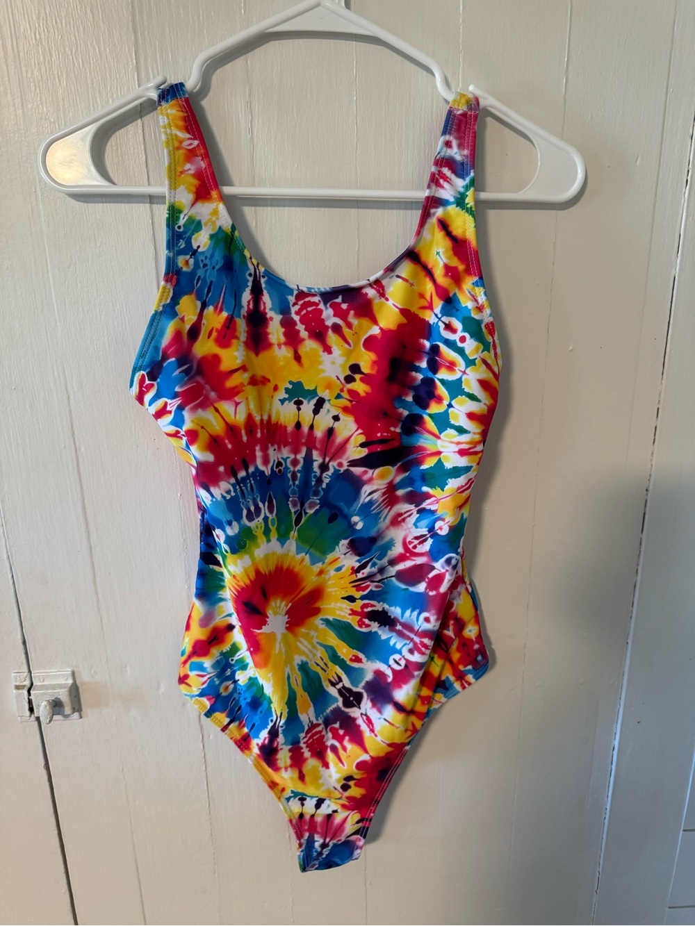 Womens Tie-Dye One-Piece Swimsuit - Vibrant Rainbow L